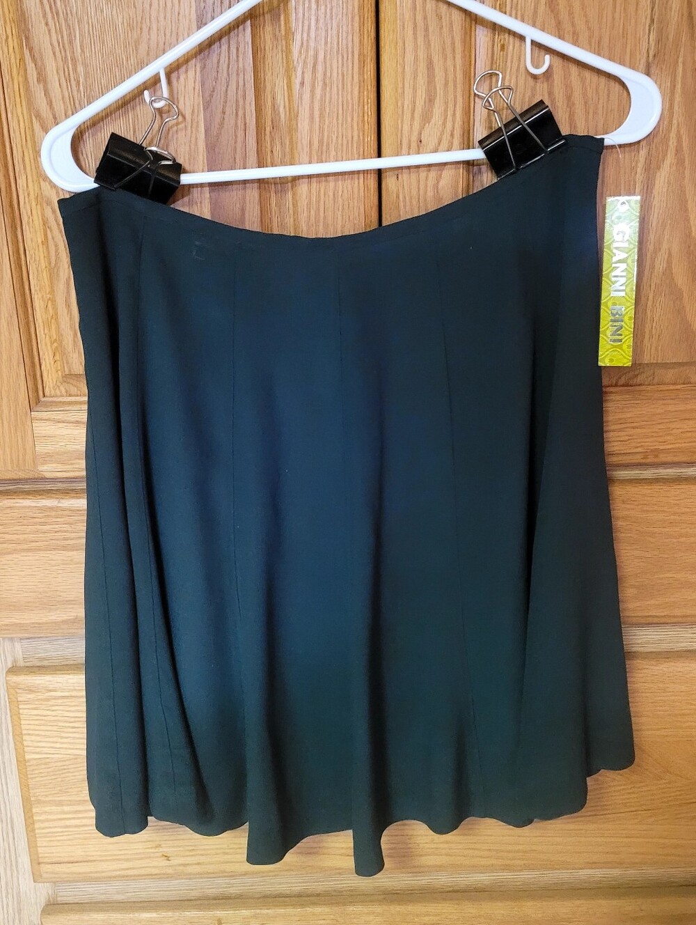 Brand-new Gianni Bini Skater Skirt, Emerald Green, Size 8